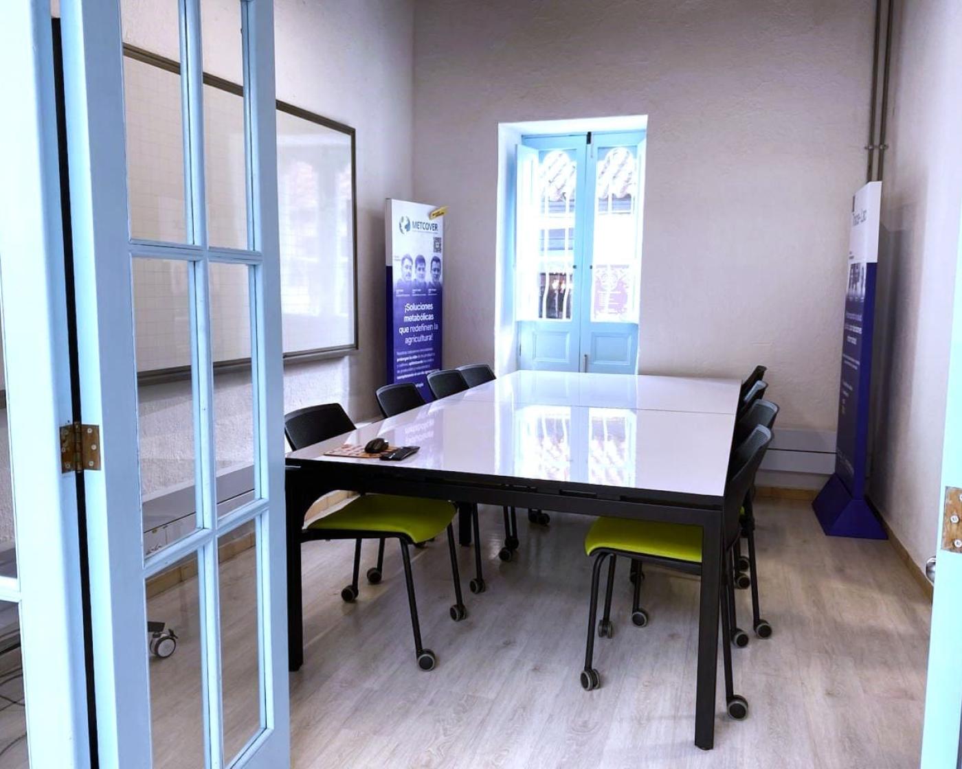Zona Coworking